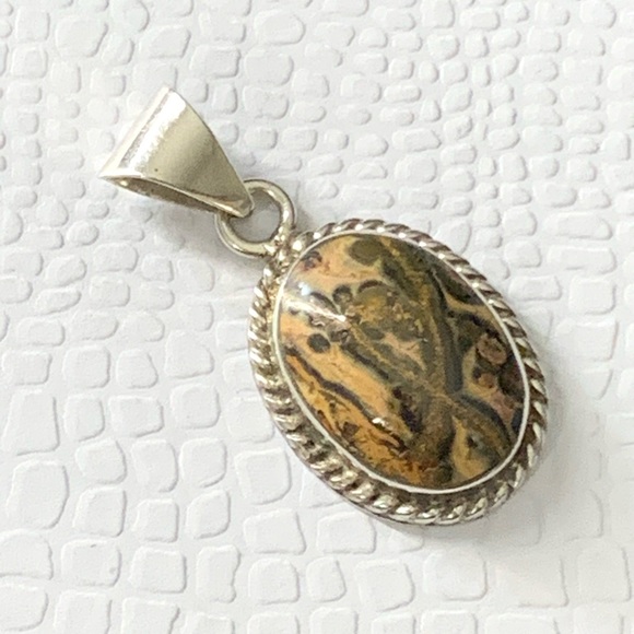 sterling silver Accessories - Vintage Taxco Mexico Sterling Silver 925 Leopard Skin Jasper Pendant